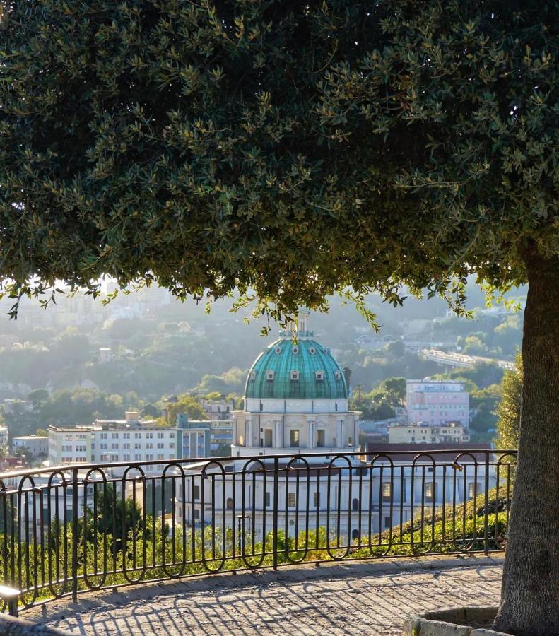 Napoli Flower'S Bed & Breakfast Dış mekan fotoğraf