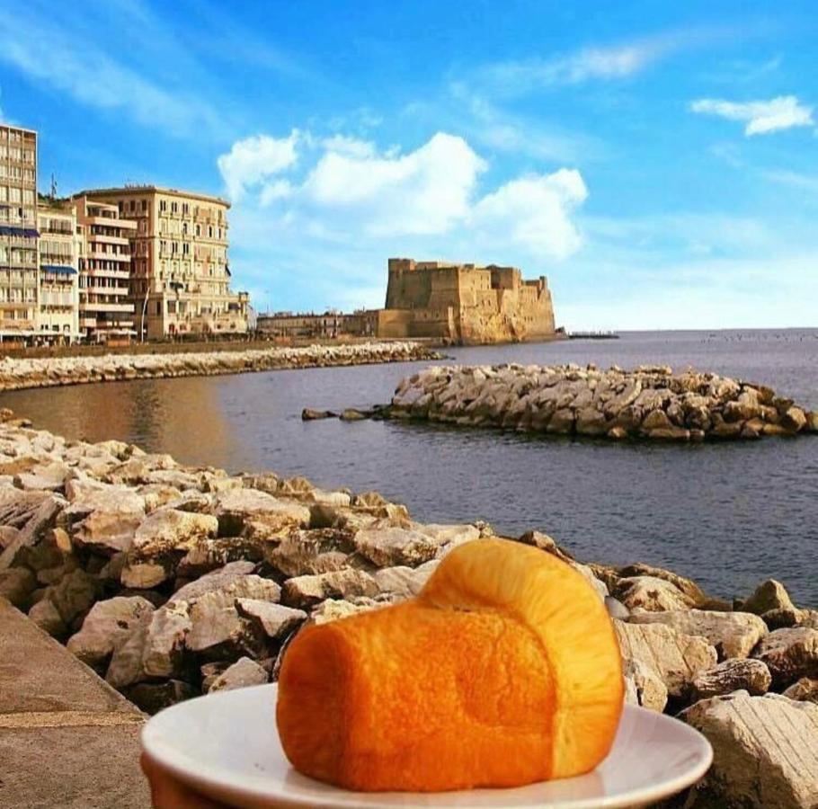 Napoli Flower'S Bed & Breakfast Dış mekan fotoğraf